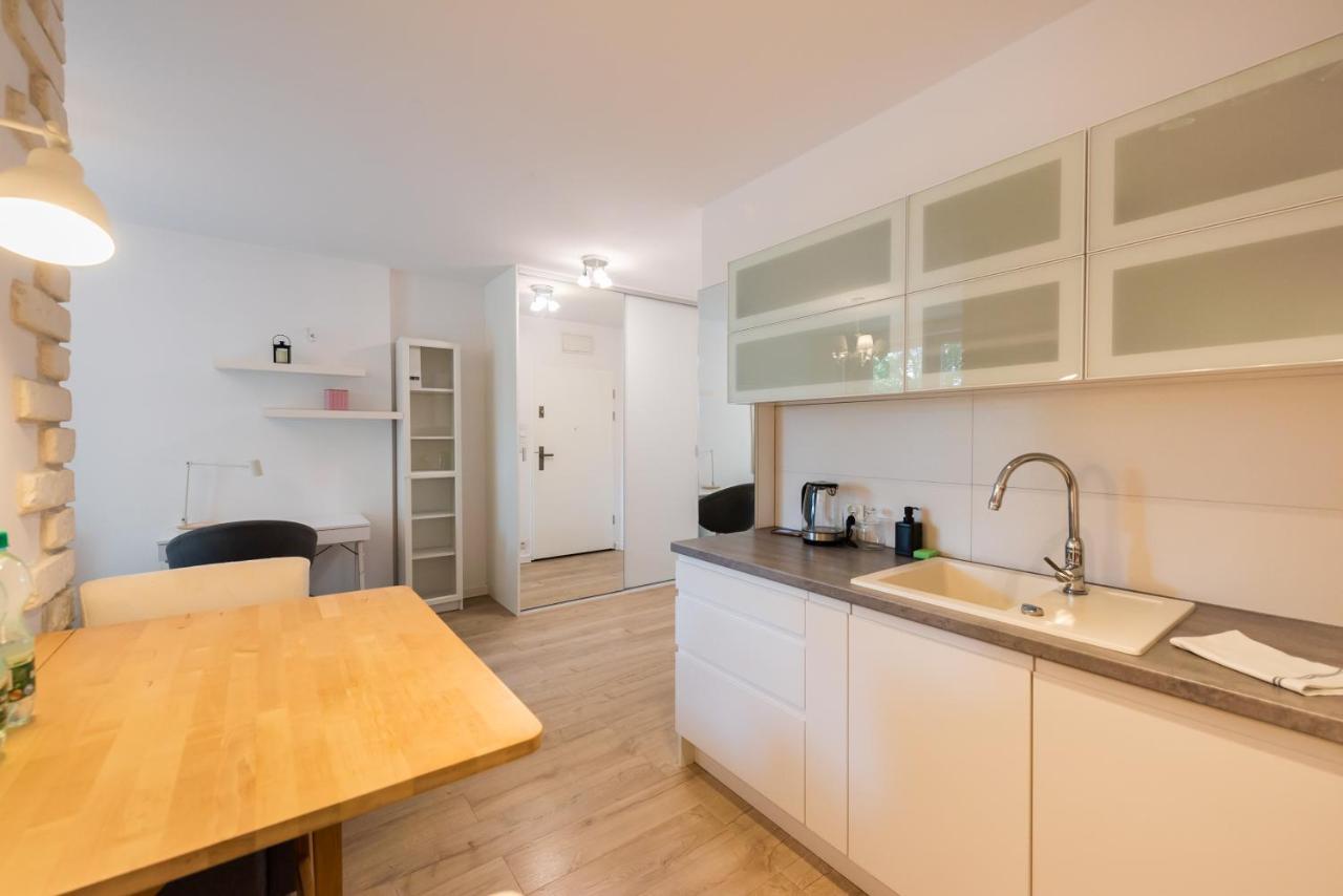 Sluzew Manhattan Place Apartment Varsó Kültér fotó