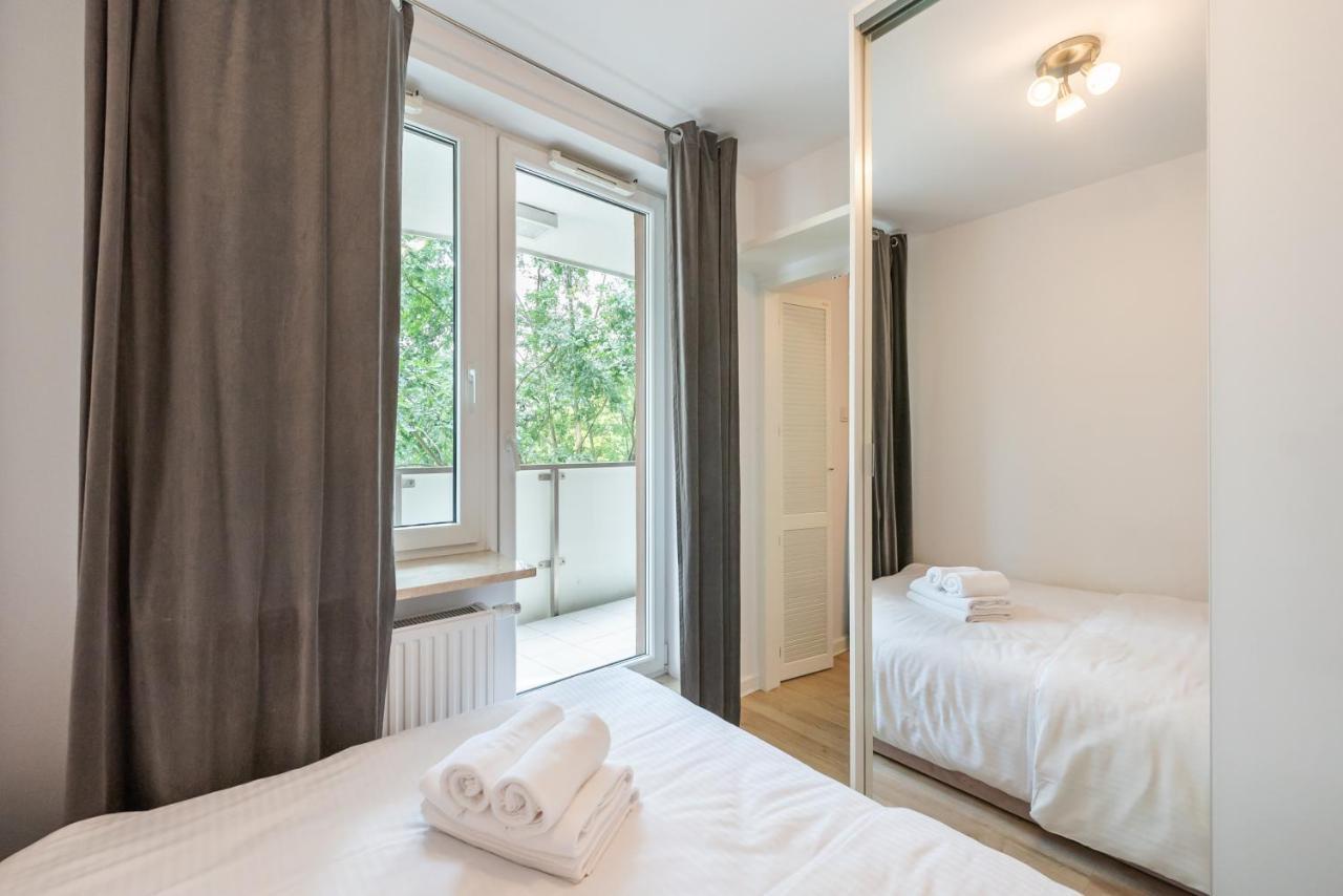 Sluzew Manhattan Place Apartment Varsó Kültér fotó