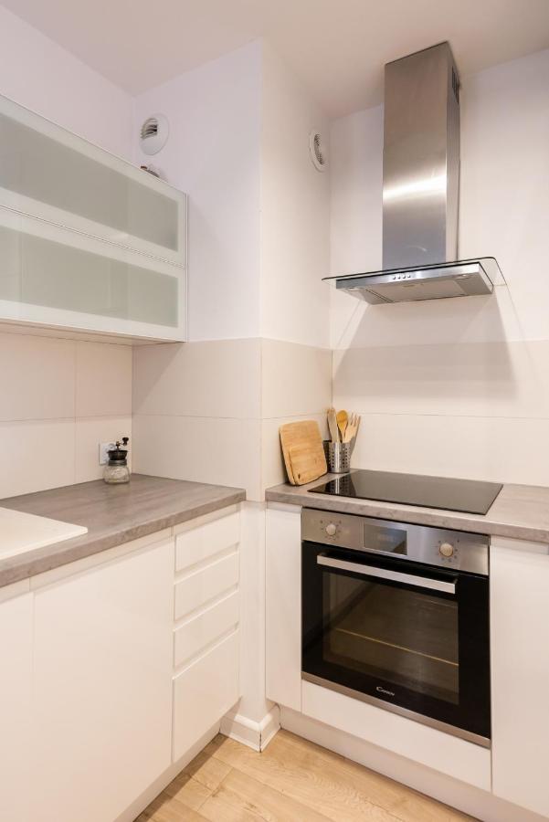 Sluzew Manhattan Place Apartment Varsó Kültér fotó